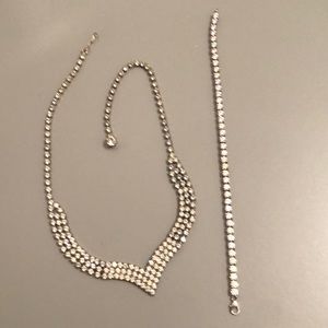 Very old vintage sterling silver necklace and bracelet